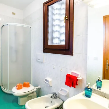 Super Dinky - Bib287 By Interhome *